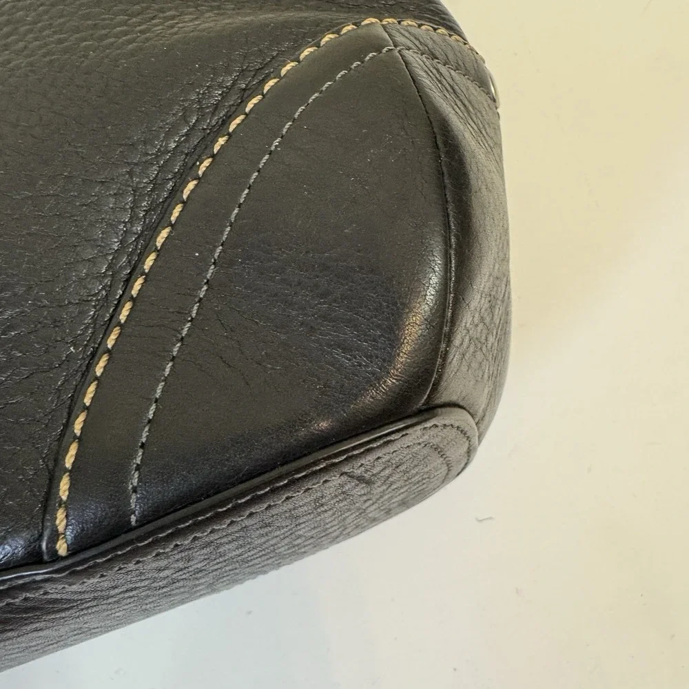 COACH Y2K Pebbled Leather East/West Soft Duffle Hobo Black F12321 Long Strap Tag